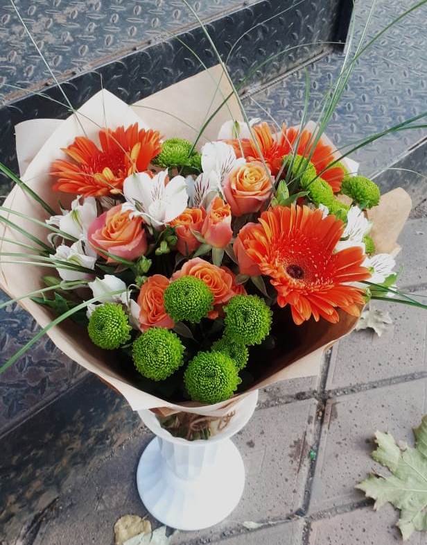 Букет цветов из: Герберы, Хризантемы, Альстромерии и Розы в Воронцовке