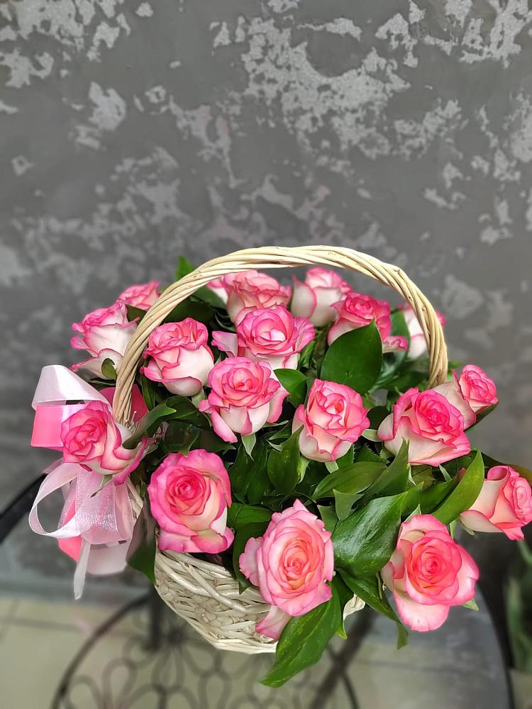 Цветочная композиция из Розы в корзине в Воронцовке