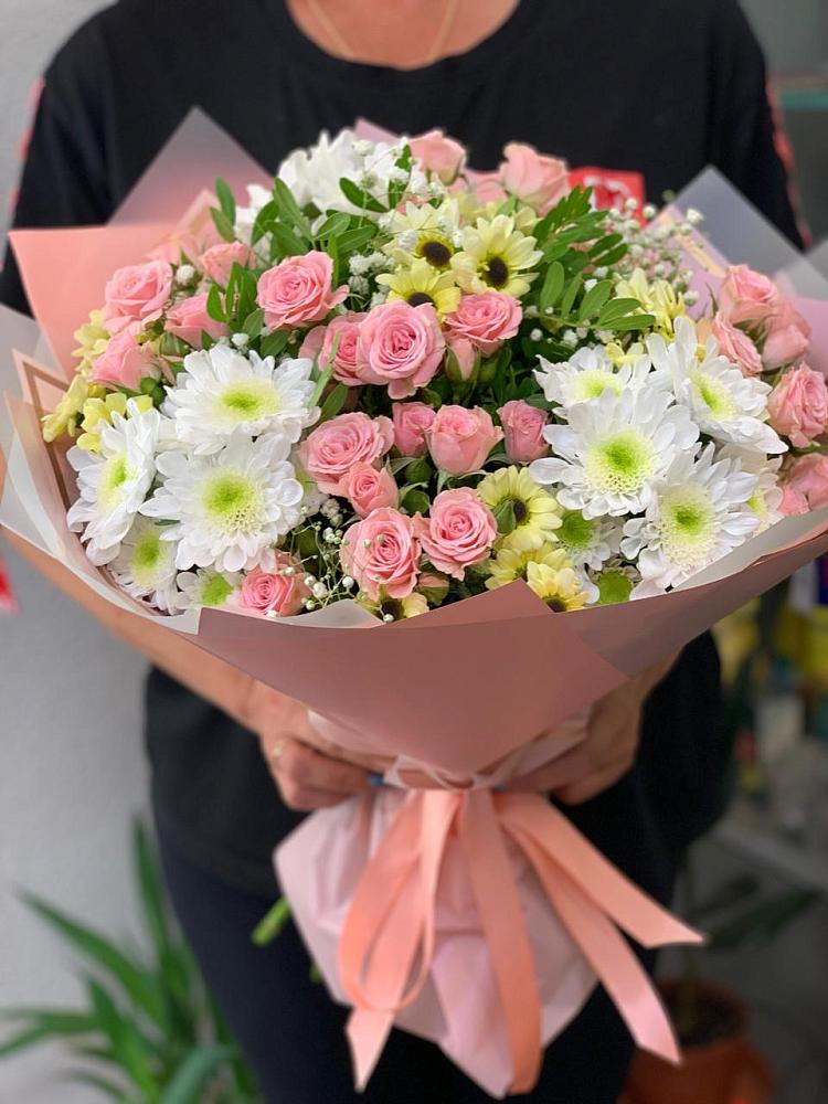 Букет цветов из: Розы и Хризантемы в Воронцовке