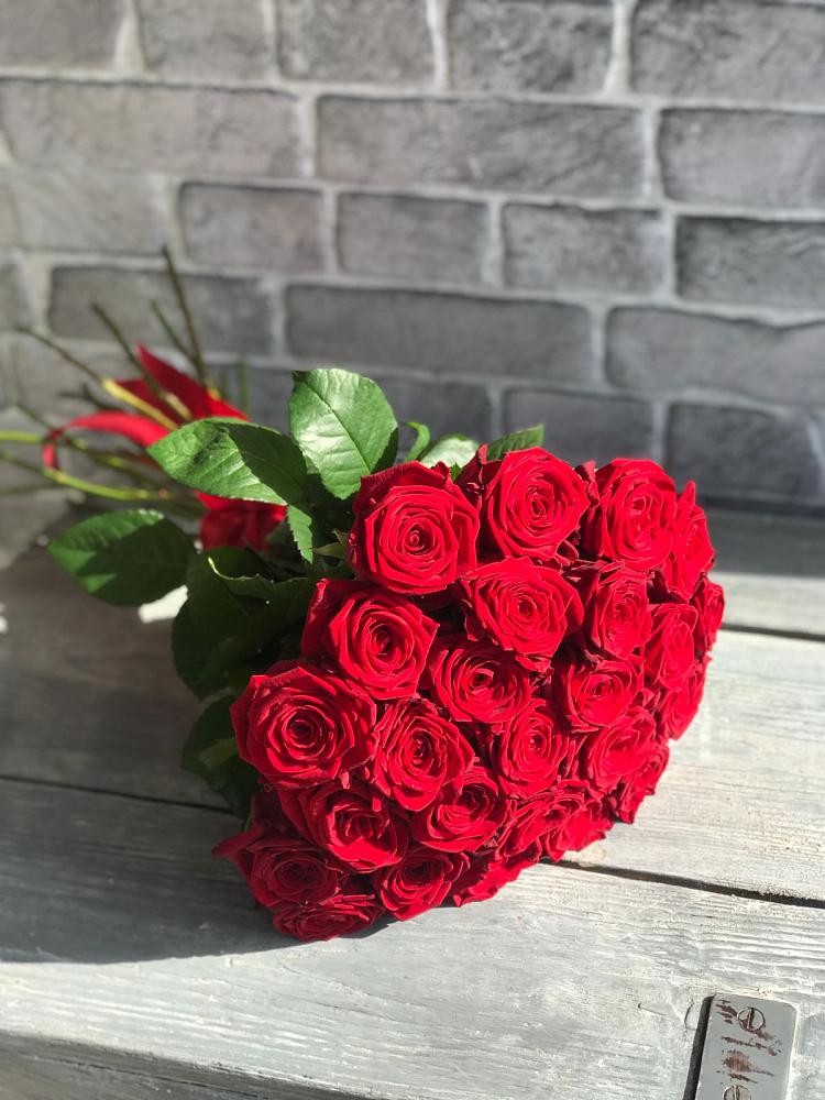 Букет Красные розы Фридом в Воронцовке