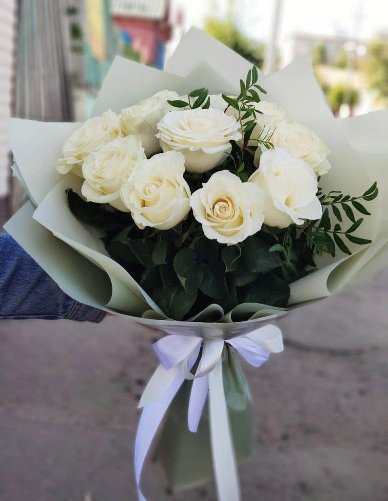 Букет Белые розы Проуд в Воронцовке