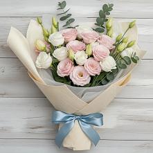 Букет цветов из:  Лизиантусы в Воронцовке