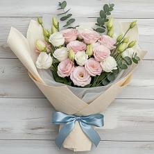 Букет цветов из:  Лизиантусы в Воронцовке