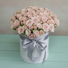 Цветочная композиция из Розы в шляпной коробке в Воронцовке