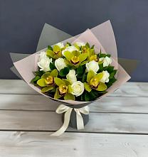 Букет цветов из:  Орхидеи и Розы в Воронцовке