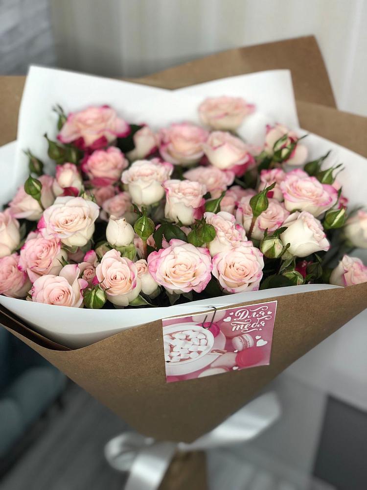 Букет цветов из: Розы в Воронцовке