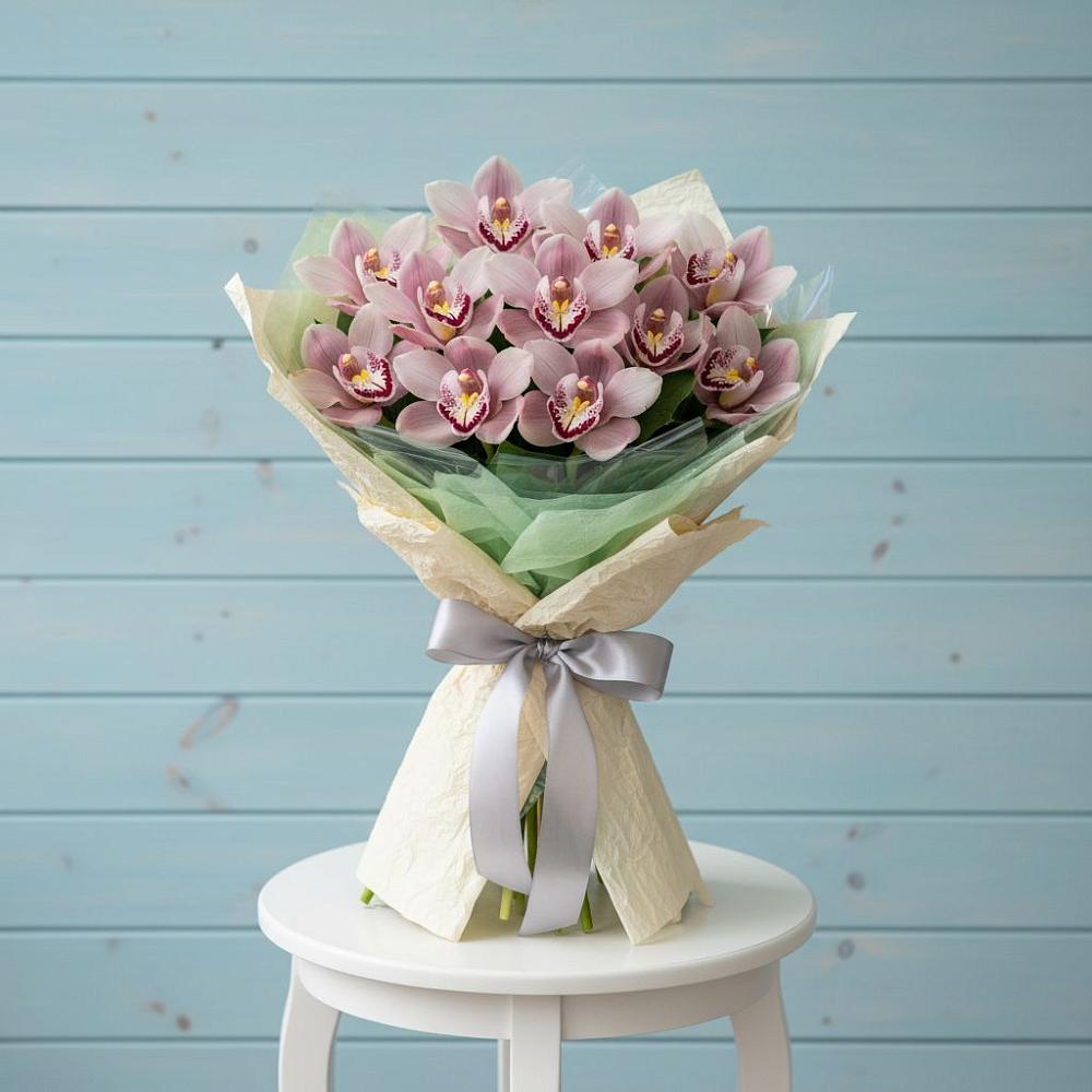 Букет цветов из: Орхидеи и Розы в Воронцовке