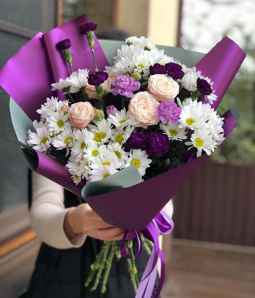 Букет цветов из: Хризантемы, Гвоздики и Розы в Воронцовке