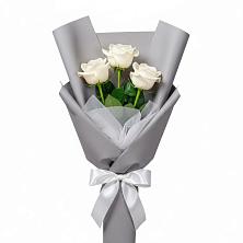 Букет 3 белые розы в Воронцовке