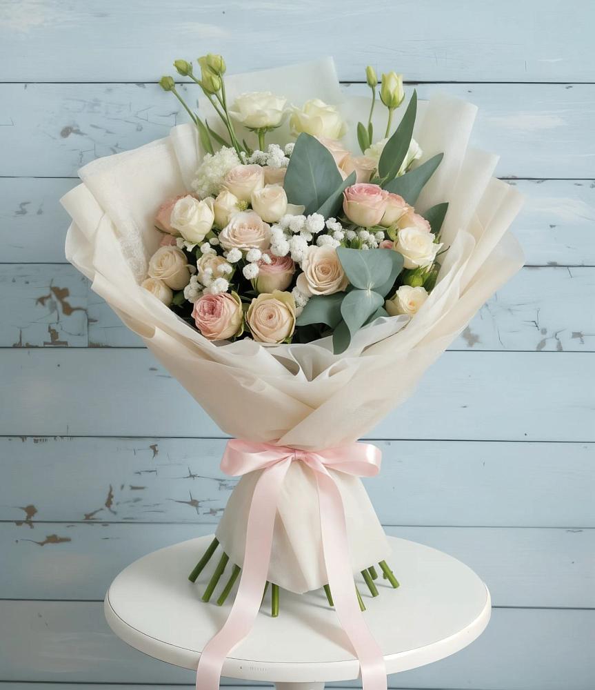 Букет цветов из: Розы и Лизиантусы в Воронцовке