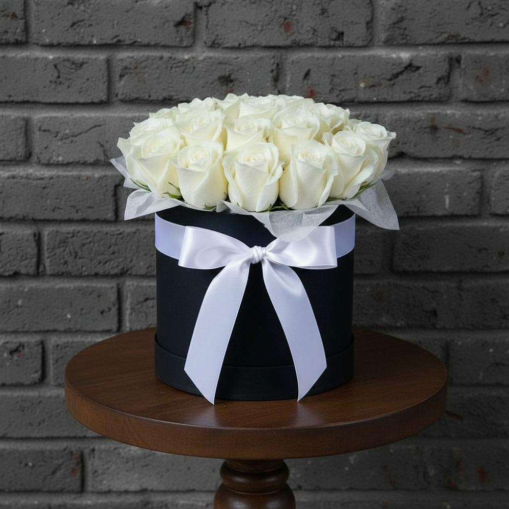 Цветочная композиция из Розы в шляпной коробке в Воронцовке