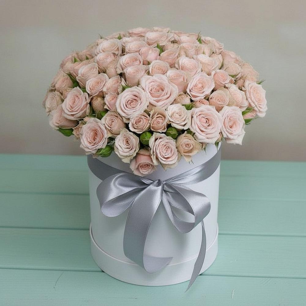 Цветочная композиция из Розы в шляпной коробке в Воронцовке